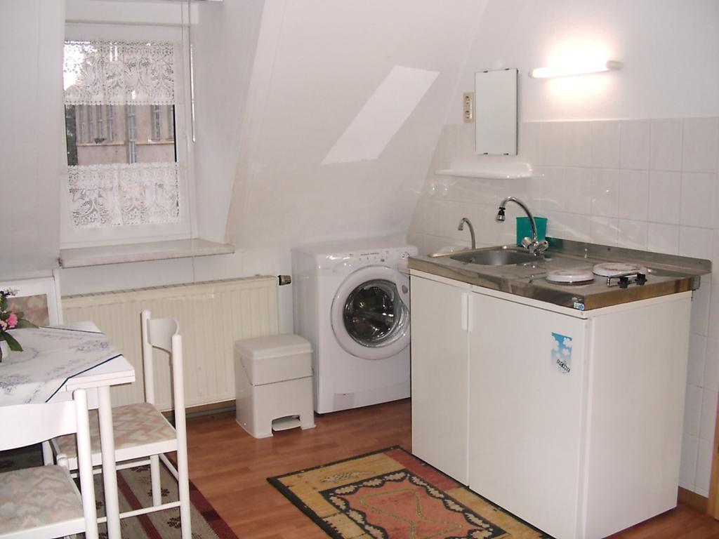 Karin'S Behagliche Ferienwohnung Benshausen Rom bilde
